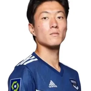 Hwang Ui-jo football player
