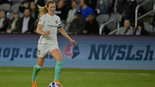 Sam Mewis - Tallest Female Footballers