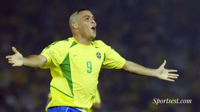 Ronaldo Nazario - Fastest Soccer Player