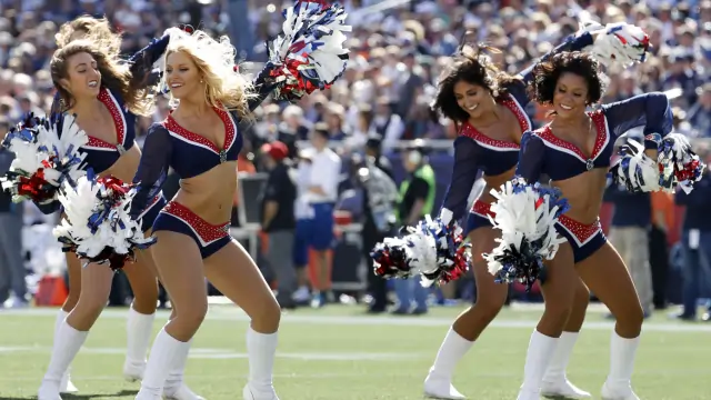 Do NFL Cheerleaders Get Paid